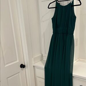 Chic Sleeveless Maxi Dress in Deep Green